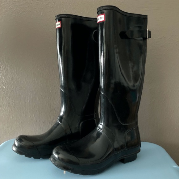 Hunter Tall Black Adjustable Gloss Rain Boots - Picture 3 of 5